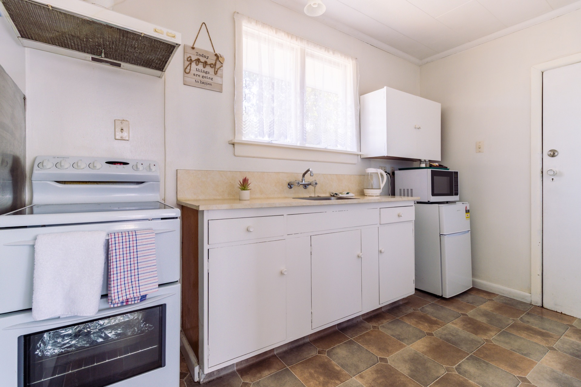 One Bedroom Superior - Kitchen